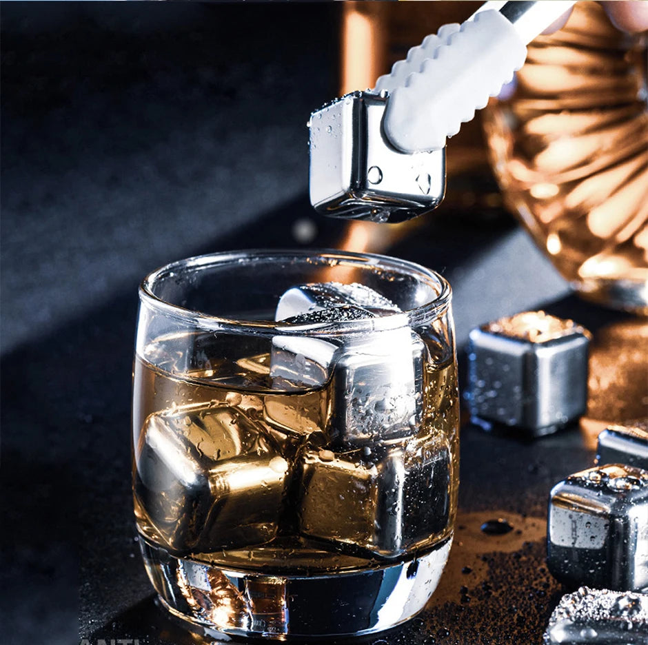 Silverfärgade kylbitar till whisky mm