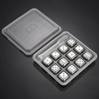 Silverfärgade kylbitar till whisky mm